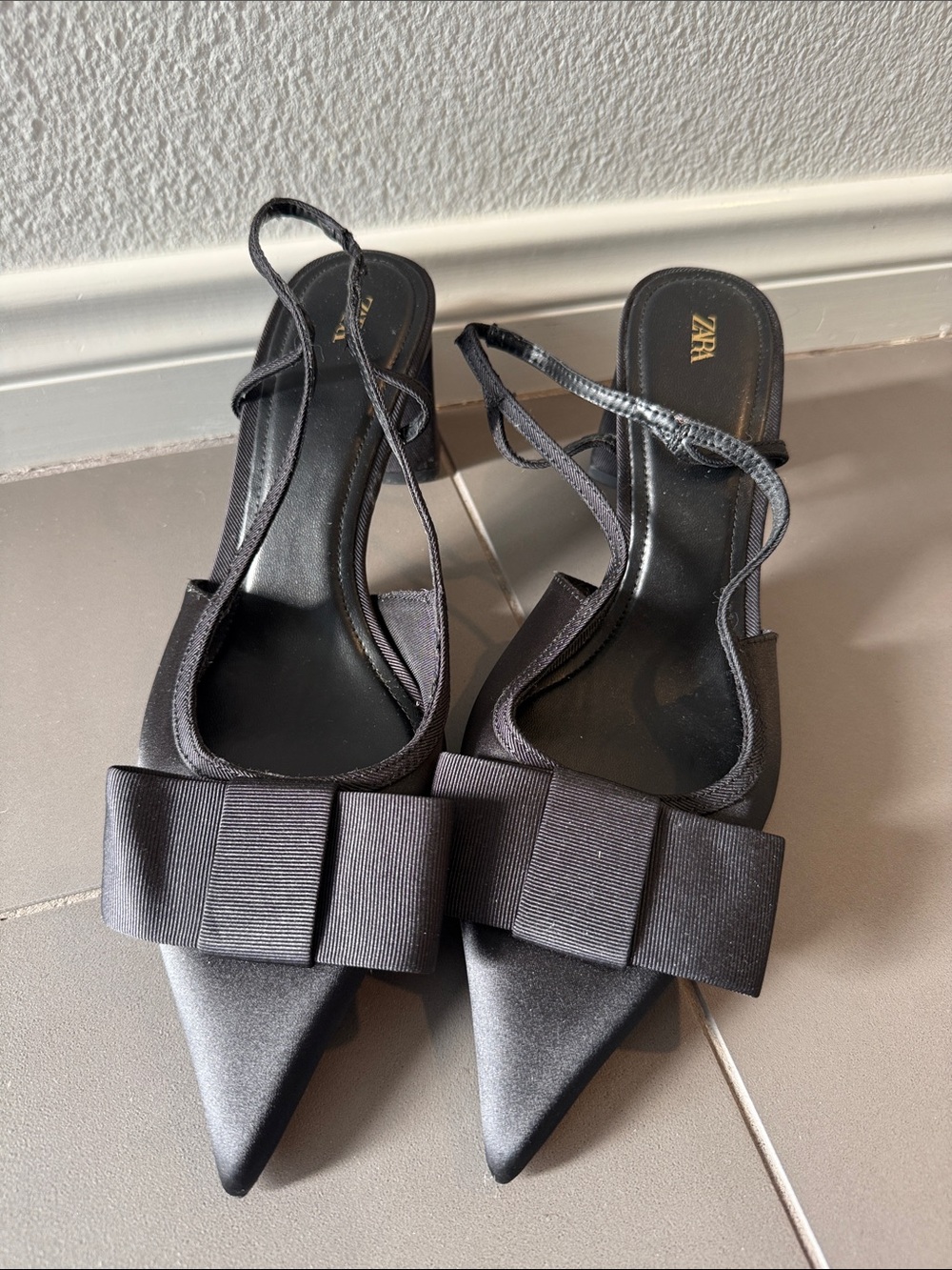 ZARA Black Pointed Bow Slingback Heels with Ankle Straps